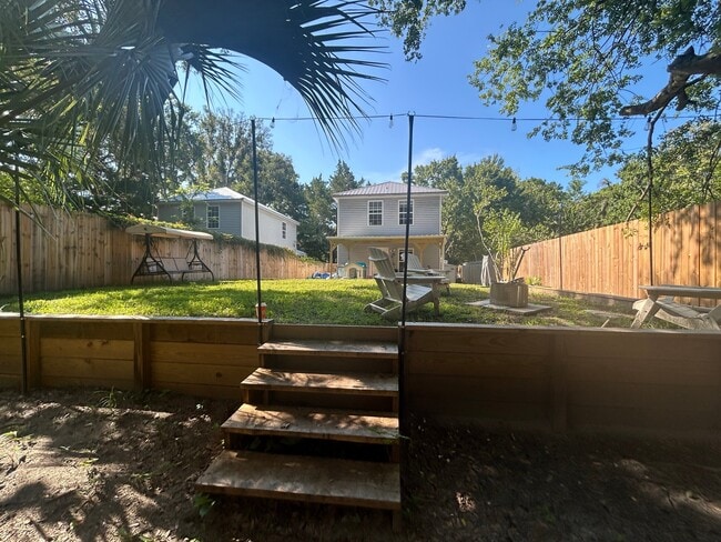 Photo - 332 St George Ave