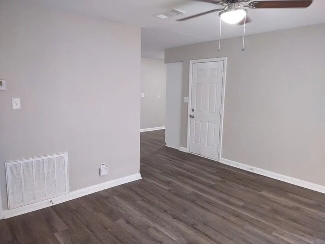 Photo - 1630 Edgechester Ave