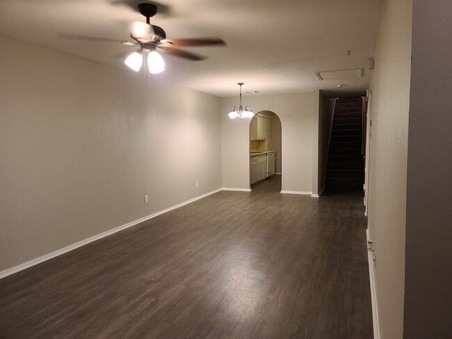 Photo - Great 2 Story Duplex