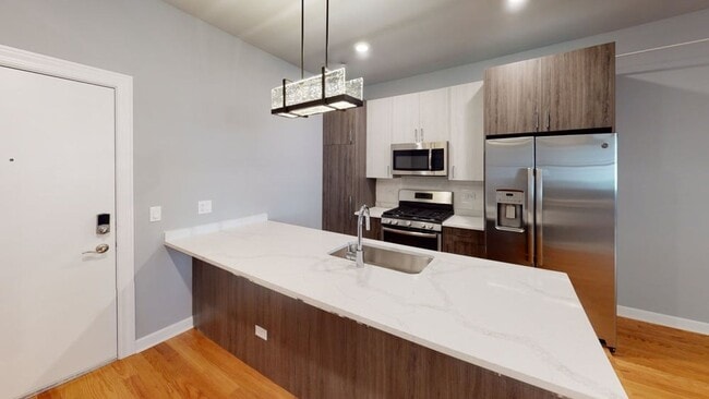 Photo - 5117 S Kenwood Ave Unit 201