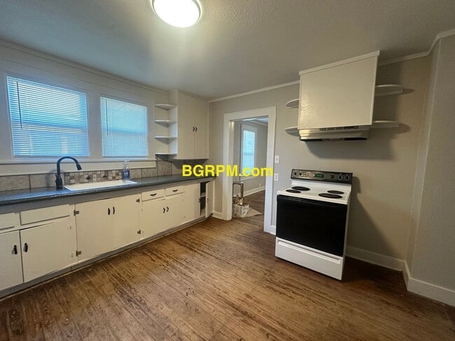 Photo - 2 Bed 1 Bath