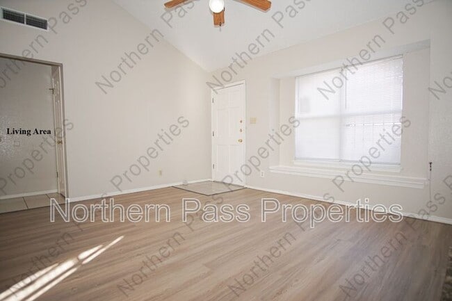 Photo - 10661 Obsidian St