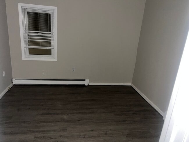 Photo - 111-115 East st LLC Unit 115 East Street - 7