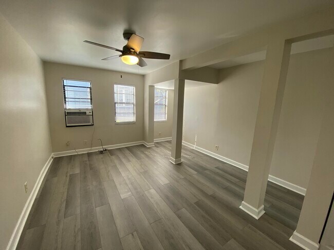 Photo - 11 N Lakeside Dr Unit 1