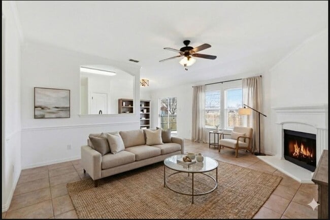 Photo - 1613 Grassy View Dr