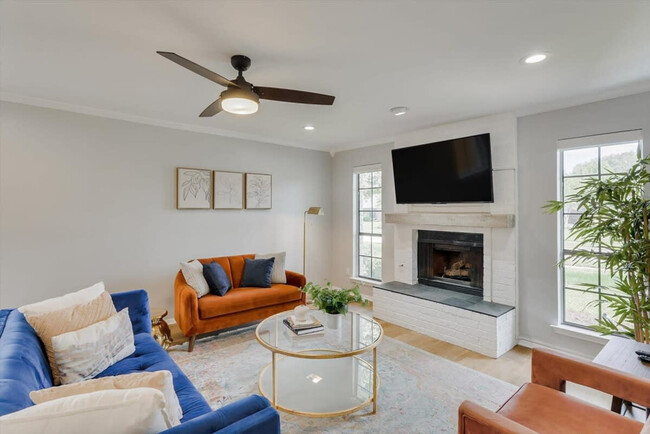 Building Photo - 3209 Sailmaker Ln Rental