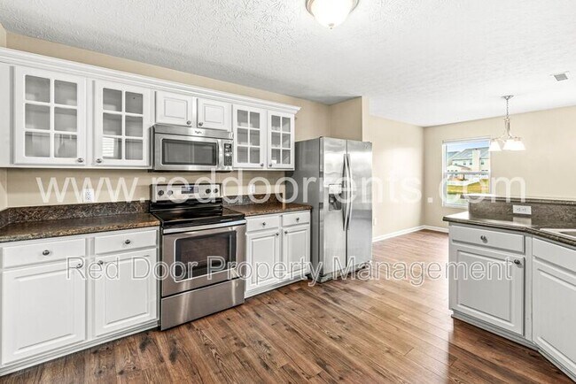 Photo - 6114 Pebblebrooke Rd