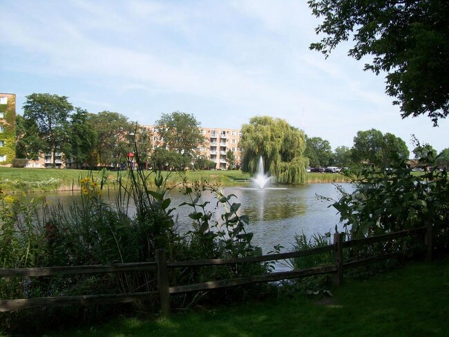 Colonial Village Apartments