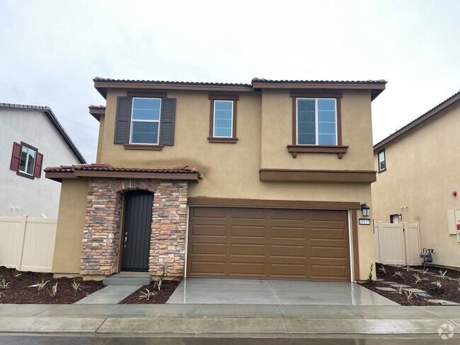 Building Photo - 1 year old Murrieta 3 Bed + Loft Home in W...