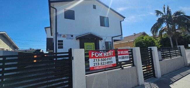 Photo - 84(142-144 1/2) Unit 84(142F)