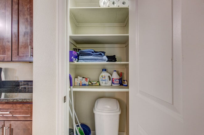 Photo - 1363 Pierce St Unidad SI ID1341156P