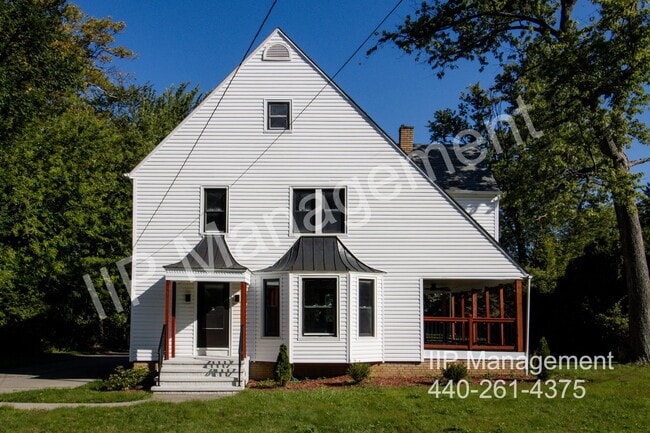 Photo - 29396 Detroit Rd