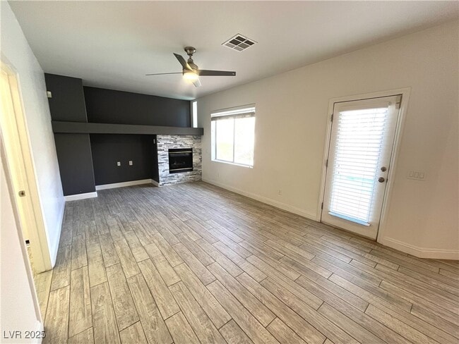 Photo - 1604 Wolf Canyon Ct