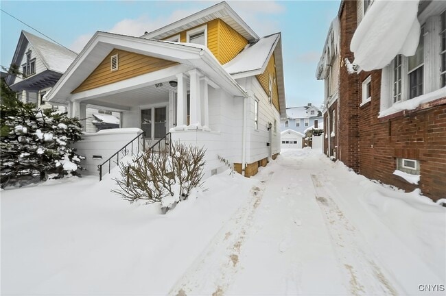 Photo - 1521 Grant Blvd