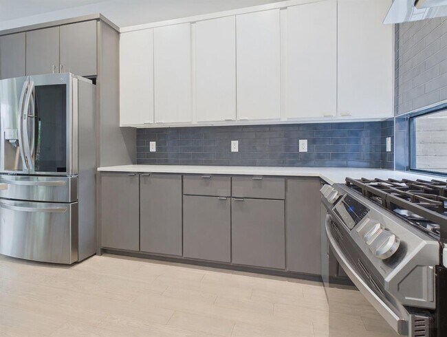 Photo - 4402 Mt Vernon Dr Unit A
