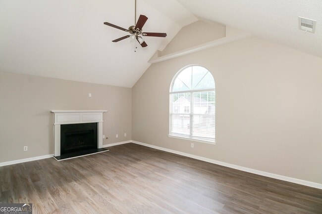 Photo - 7550 Sugarcreek Dr