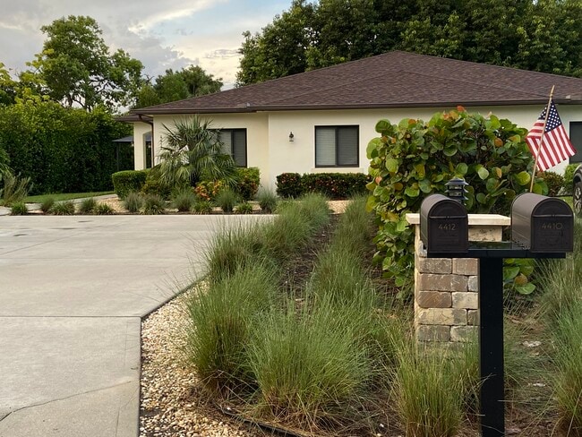 Photo - 4412 Vanda Dr