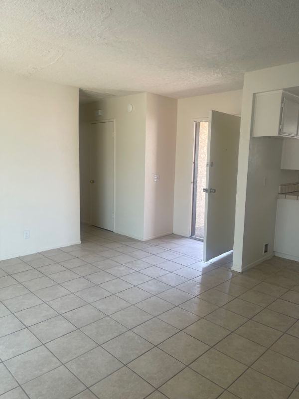 Photo - 18635 Larkspur Rd Apartamento Unidad 05