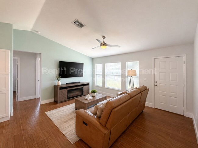 Photo - 1309 SE 37th Terrace