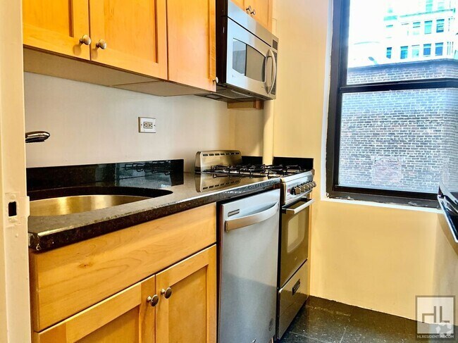Building Photo - EAST 56 STREET Rental