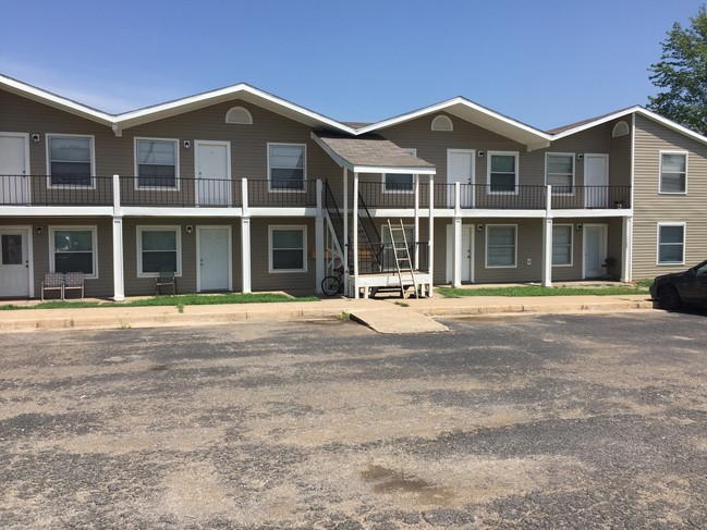 Collinsville Garden Apartments - Collinsville Garden Apartments