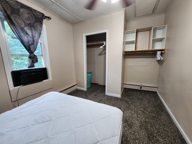 Photo - 505 S 10th St