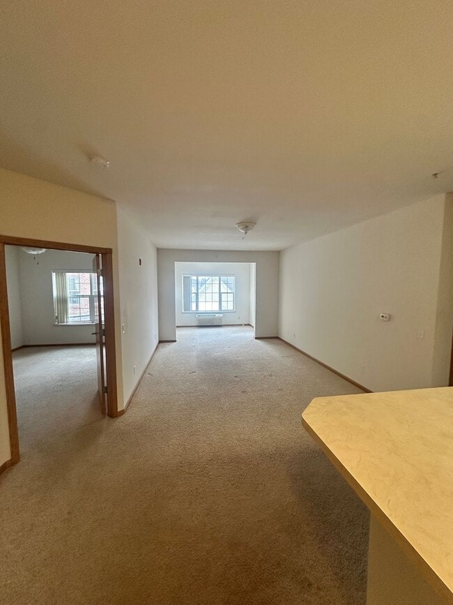 Photo - Manchester Place Apartments