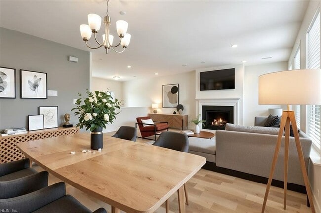 Photo - Williamsburg Condo