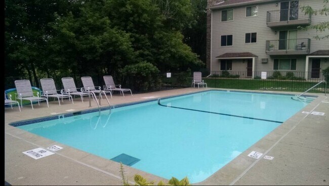 Photo - 2140 Ridge Dr Unidad 13 Rental