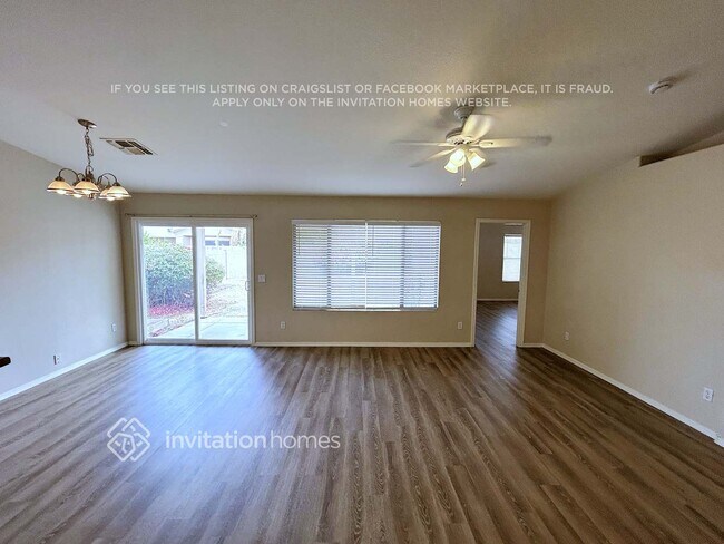 Photo - 8207 S 18th St