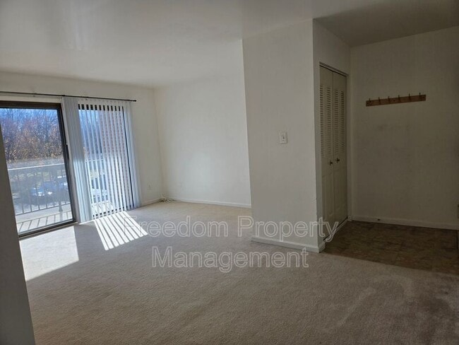 Photo - 10629 Provincial Dr