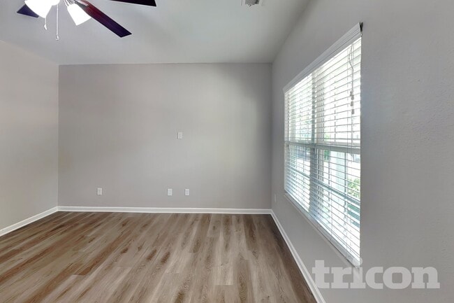 Photo - 4717 Opus Ln