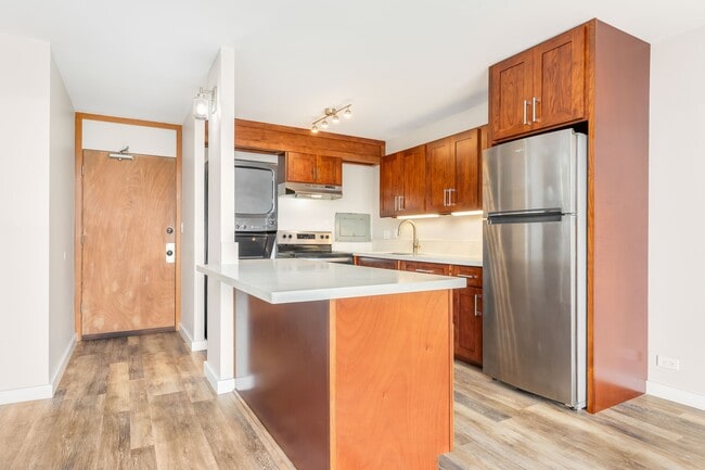 Building Photo - 1830 Wilikina Dr Rental