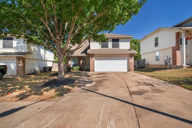 Photo - 808 Flatters Way