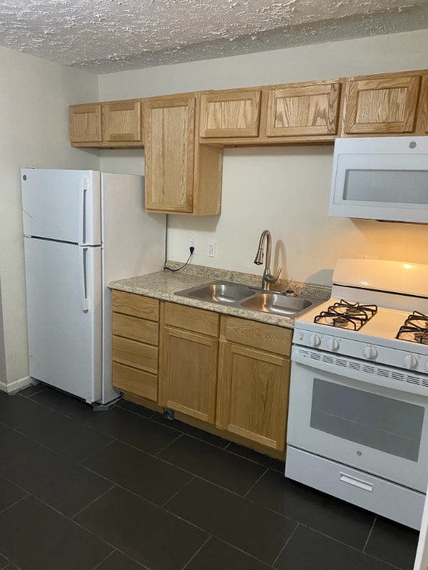 Photo - 116 Clinton Springs Ave Unidad 3