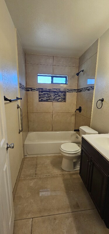 Photo - 805 W 4th St