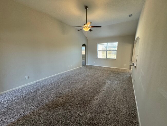 Photo - 2100 Penaflor Dr