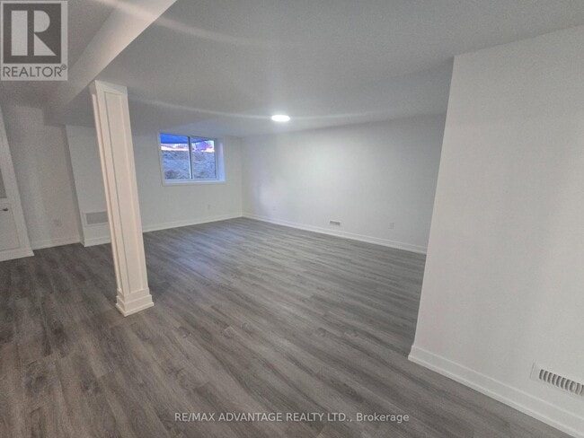 Photo - 162 Speight Blvd