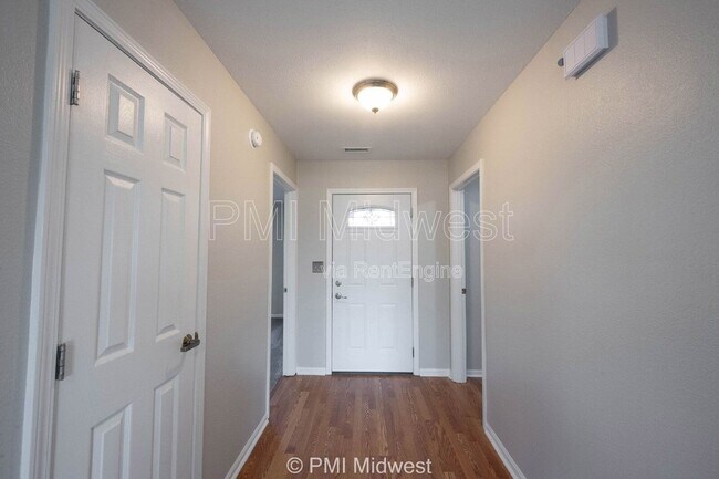 Photo - 7657 Scatter Woods Ln