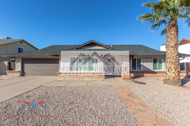 Photo - 944 W Meseto Ave