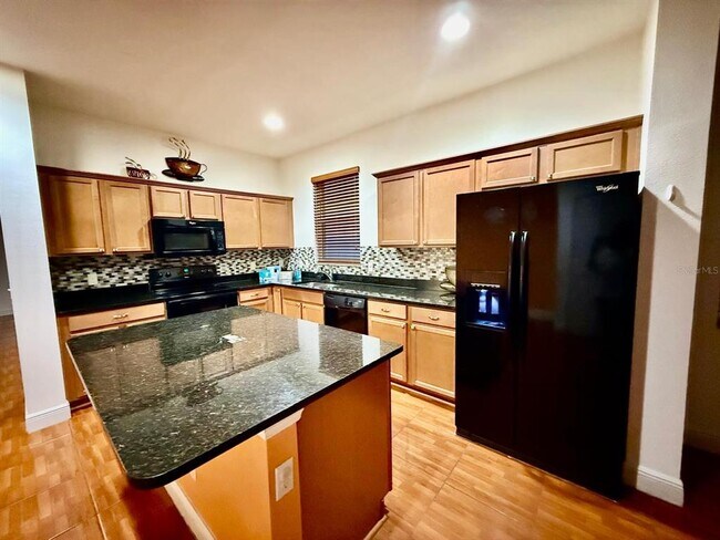 Photo - 2716 Randal Way