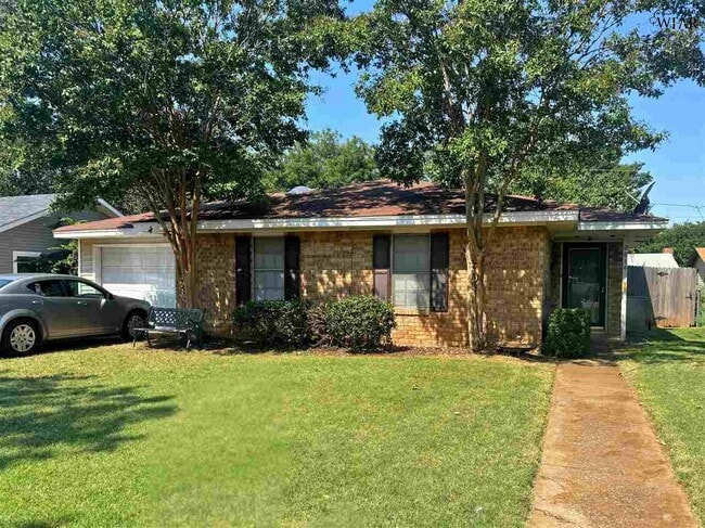 Building Photo - 2814 McGaha Ave Rental