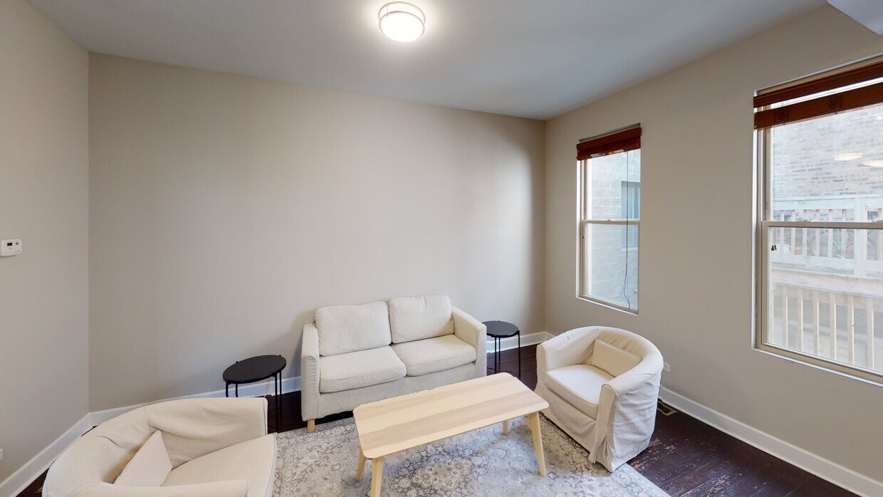Photo - Private bedroom in 5 bed/2 bath Home