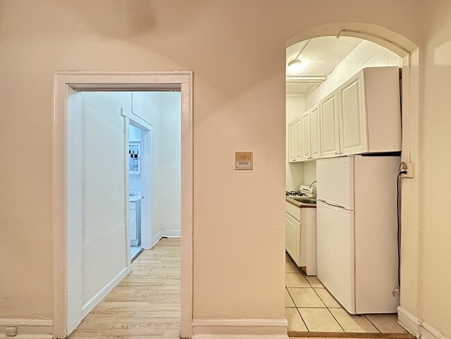 Photo - 2832 N Burling St Unidad 40