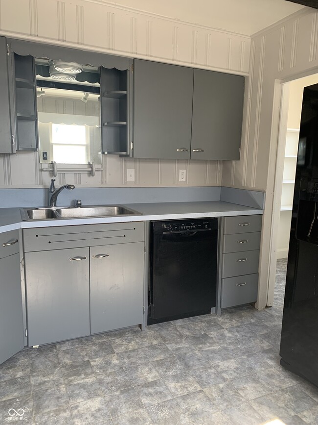 Photo - 717 N Emerson Ave