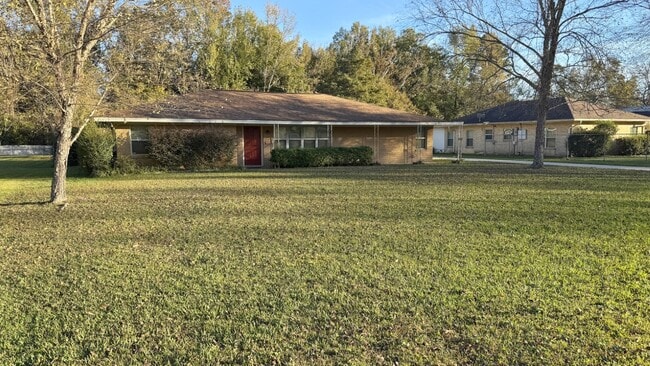 Photo - 2706 Jersey St