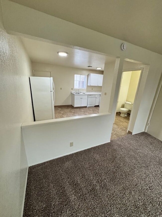 Photo - 863 Shiloh Ct Unit 3