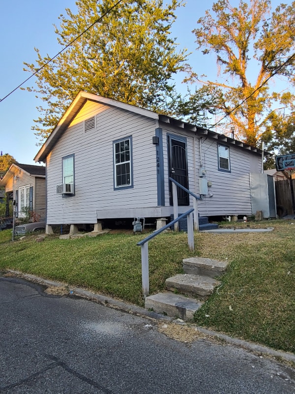 Photo - 1241 S 18th St