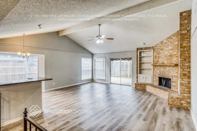 Photo - 2306 Cambridge Ct N