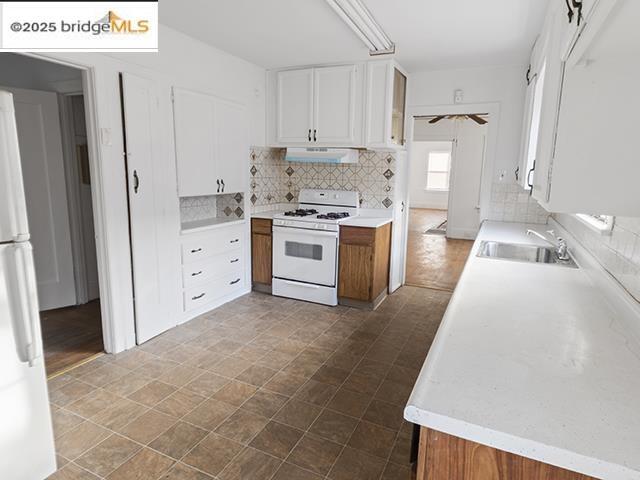 Photo - 5549 Harvey Ave